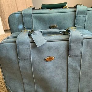 Travelers Club Suitcase Set - 2 piece, vintage